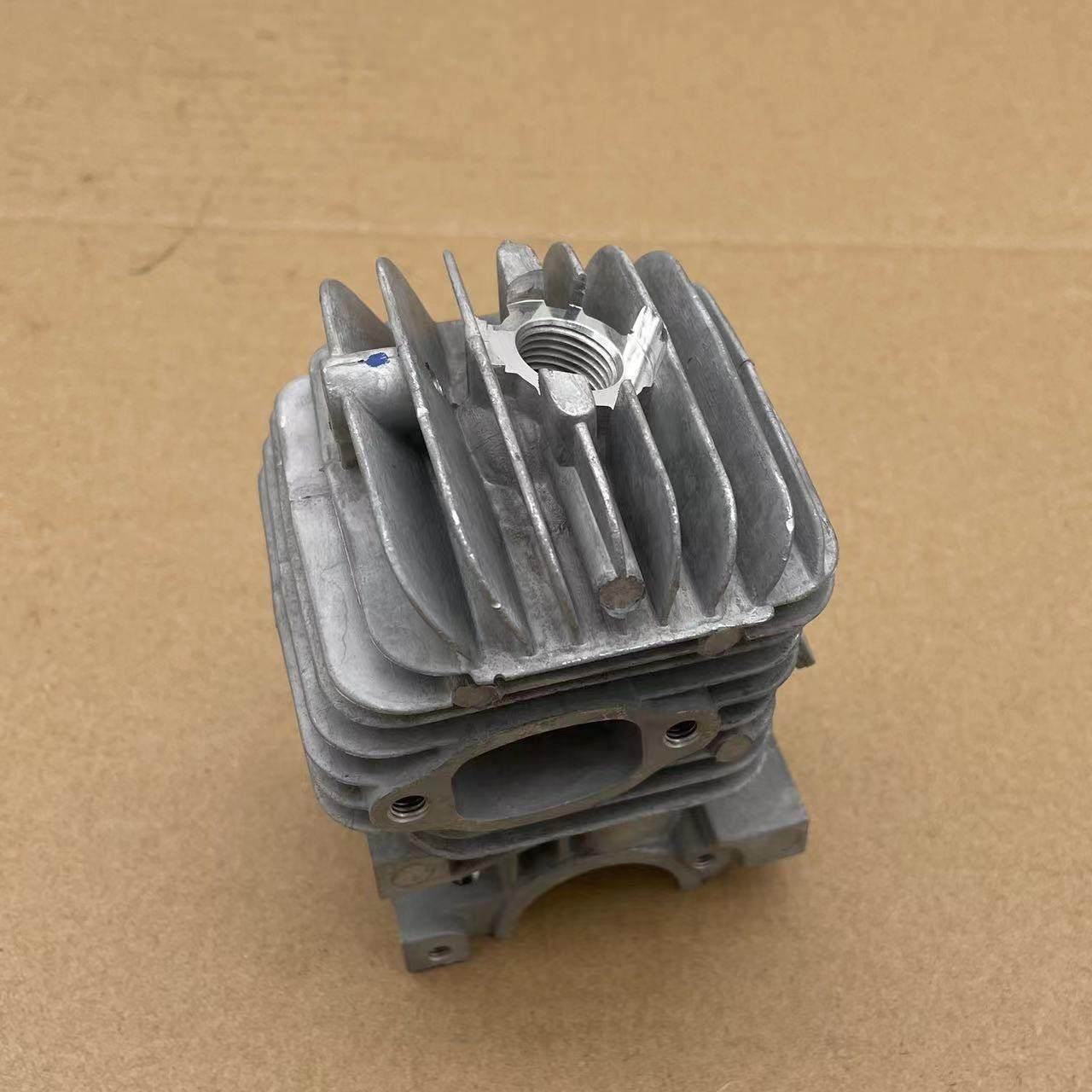 2500油锯气缸总成12寸毛竹锯引擎总成2600小汽油锯活塞缸套配件,五金/工具,电链锯,淘宝优惠券,粉丝福利购,淘宝优惠卷