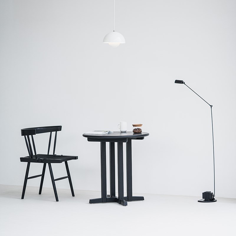 叁几 白蜡木实木阳台咖啡桌家用圆桌洽谈桌侘寂风民宿黑色小餐桌