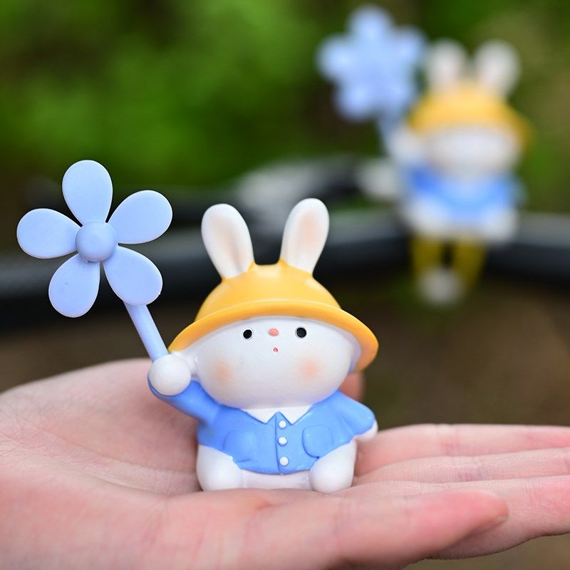 可爱小兔电动车摆件车载骑行风车电瓶自行车公仔摩托车装饰小配件