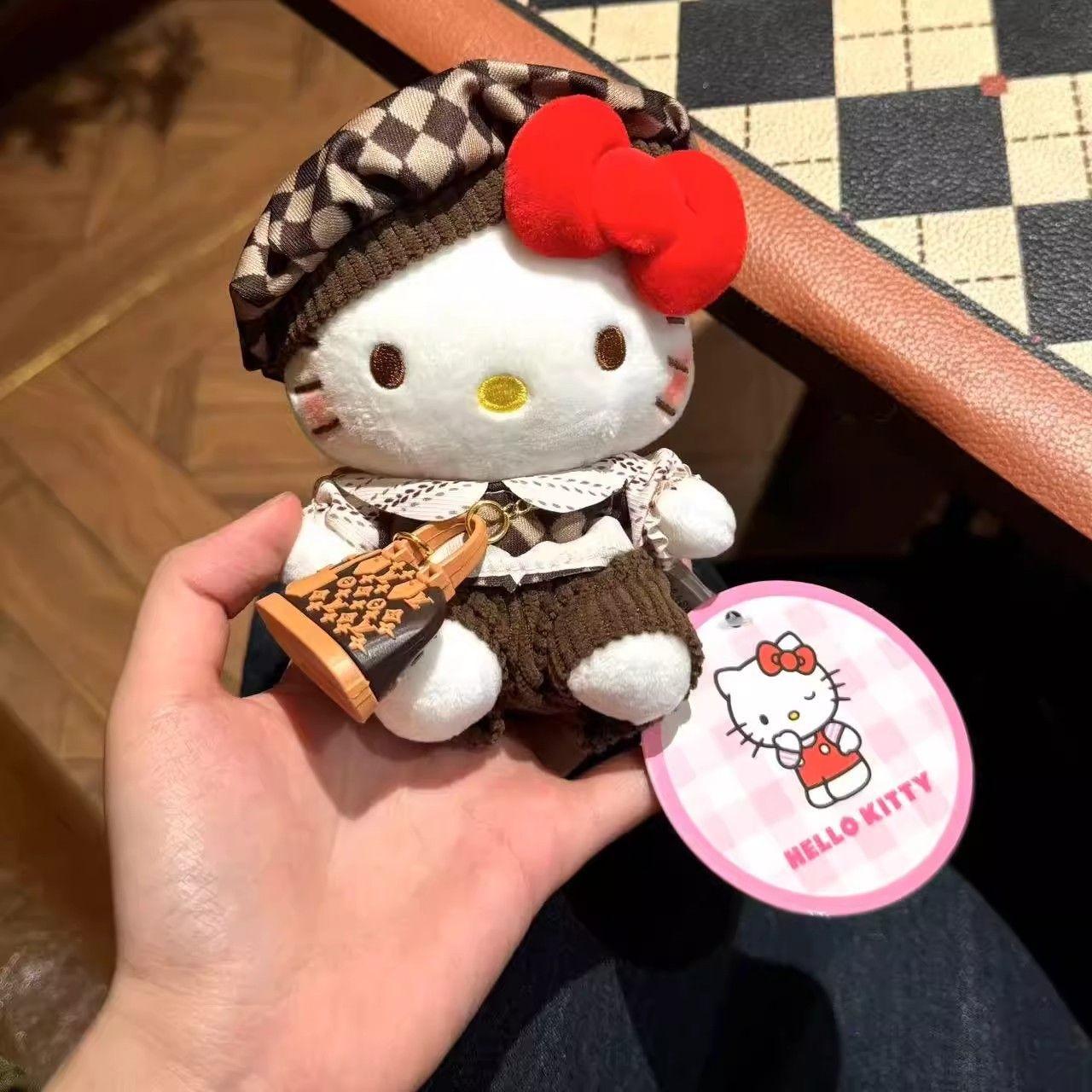 老钱风HelloKitty毛绒公仔挂件