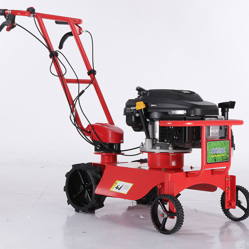 厂家直供除草机四驱割草机自走式小坦克打草机汽油轻型除草割草机
