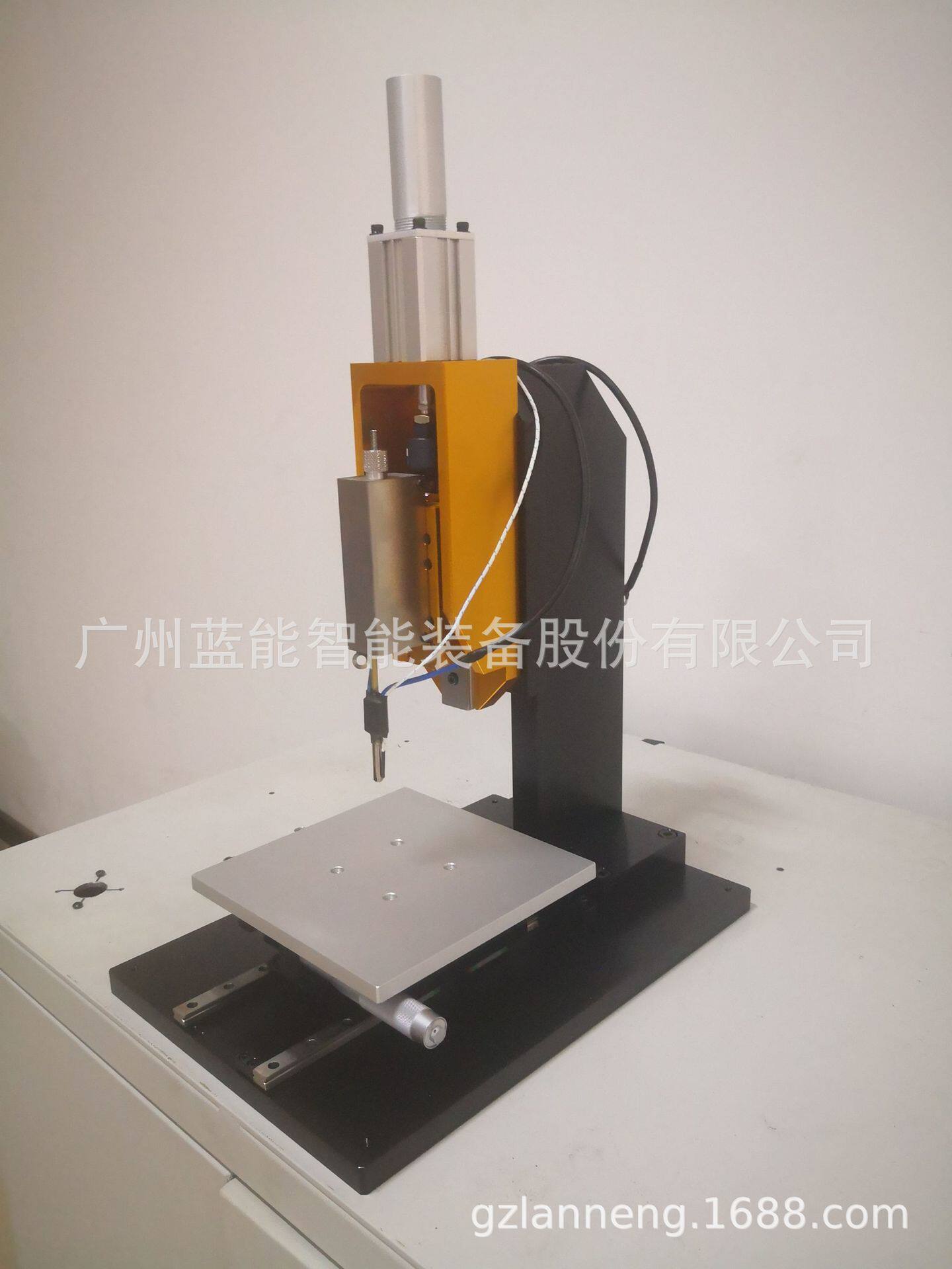 脉冲加热电源树脂热铆接焊接工艺,脉冲式控温精准自动