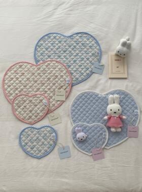 henceforth蓝色爱心绗缝杯垫桌垫桌面拍摄装饰垫子韩系ins碎花