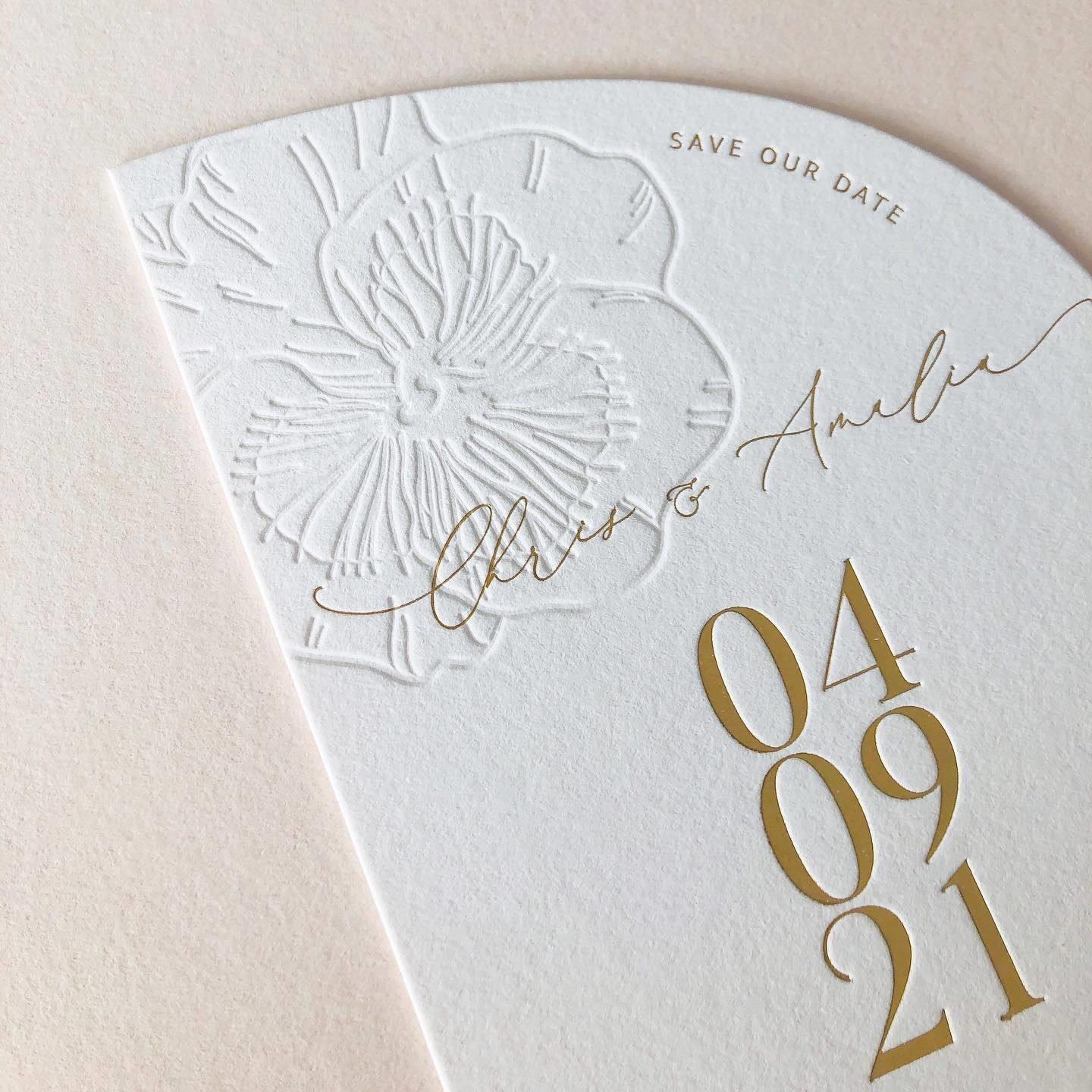 棉纸letterpress凸版凹印烫金白色简约繁体咭邀请函请柬喜帖贺卡