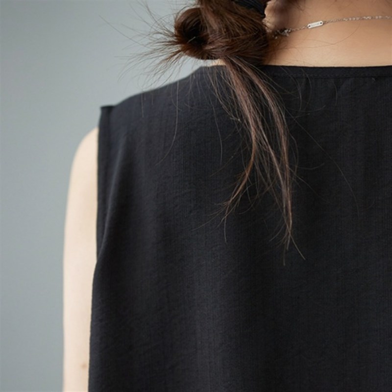 新中式清冷感后背镂空麻感无袖上衣高级感气质宽松显瘦马甲女款夏