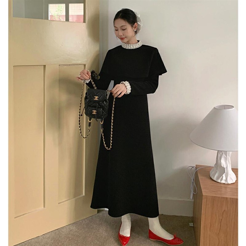 爱西里秋冬新款法式披风收腰连衣裙套装女小众高级感气质时尚长裙