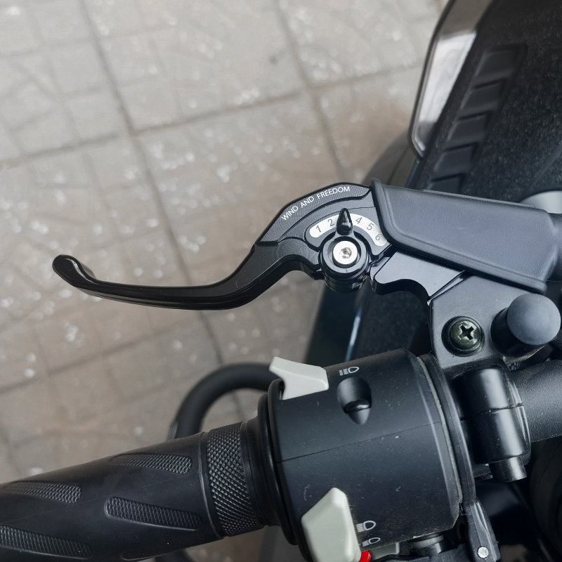 适用无极250rr两指牛角离合手把300/ 350/500AC二指刹车拉杆短款