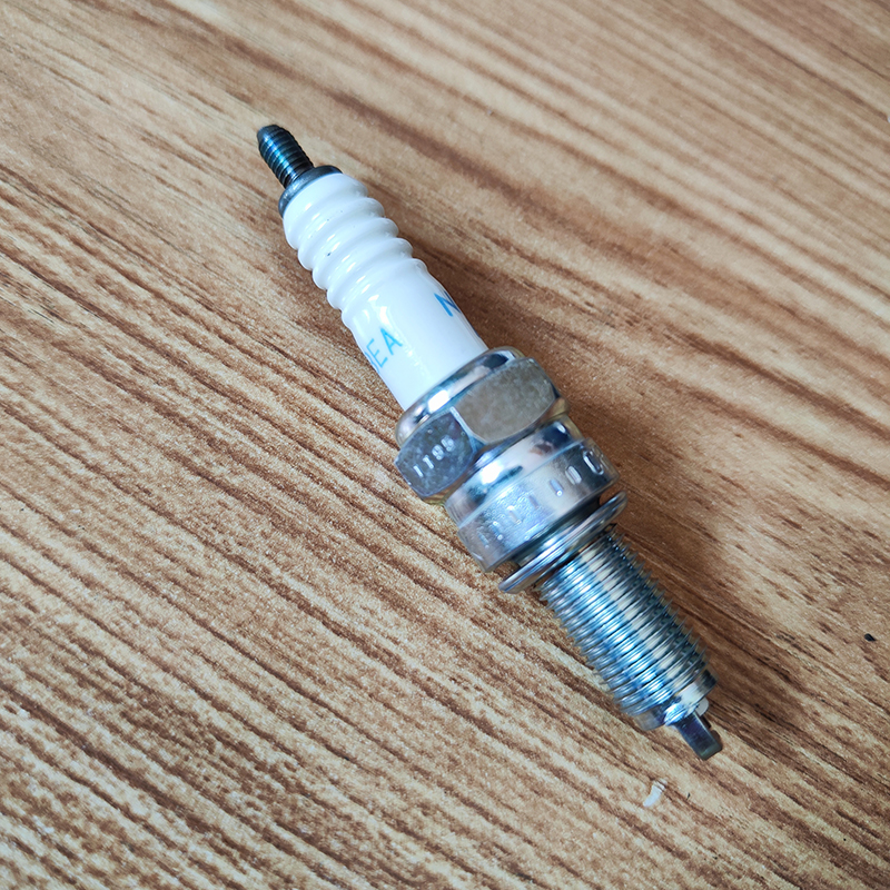 启典KD150-G1G2UU1U2Z2GK摩托车原厂电喷加长火花塞火嘴咀 配件