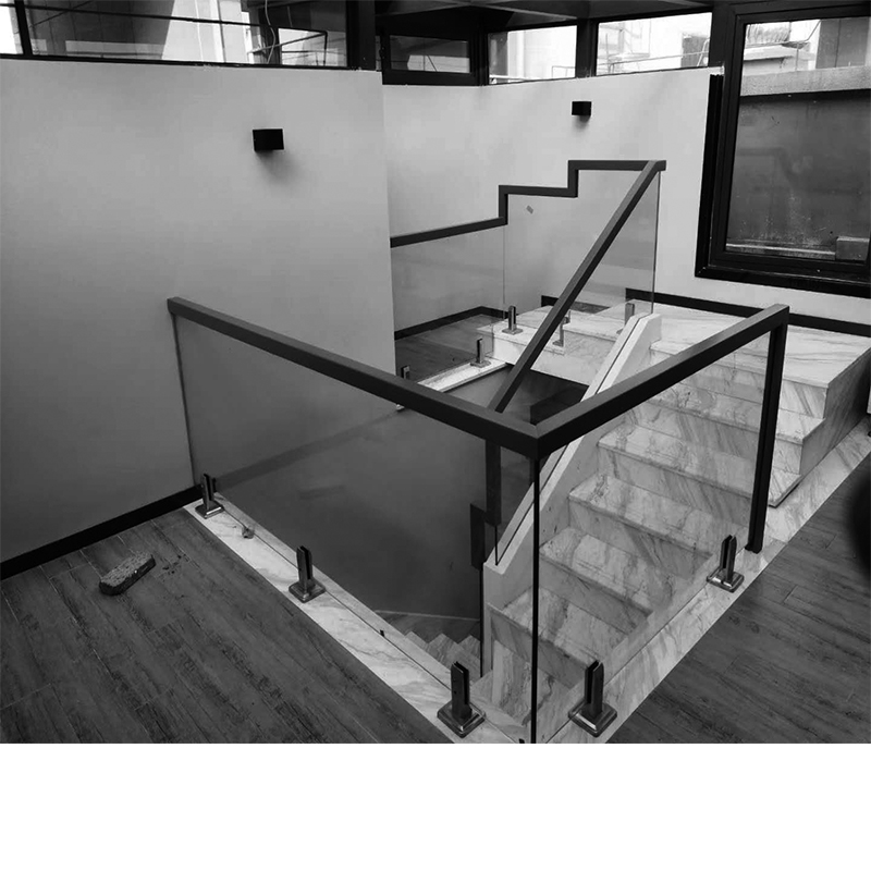 定制公寓楼梯扶手阳台护栏栏杆不锈钢化玻璃扶手地槽深圳入户安装