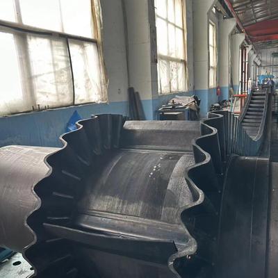 港口用钢丝绳输送带ST4500钢绳芯运输带抗张强度高耐屈挠