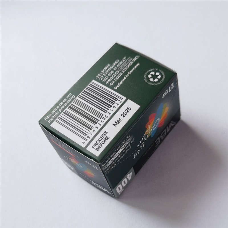 德国VIBEmax400度27张 135彩色去碳胶卷 有效期2025年 带DX码