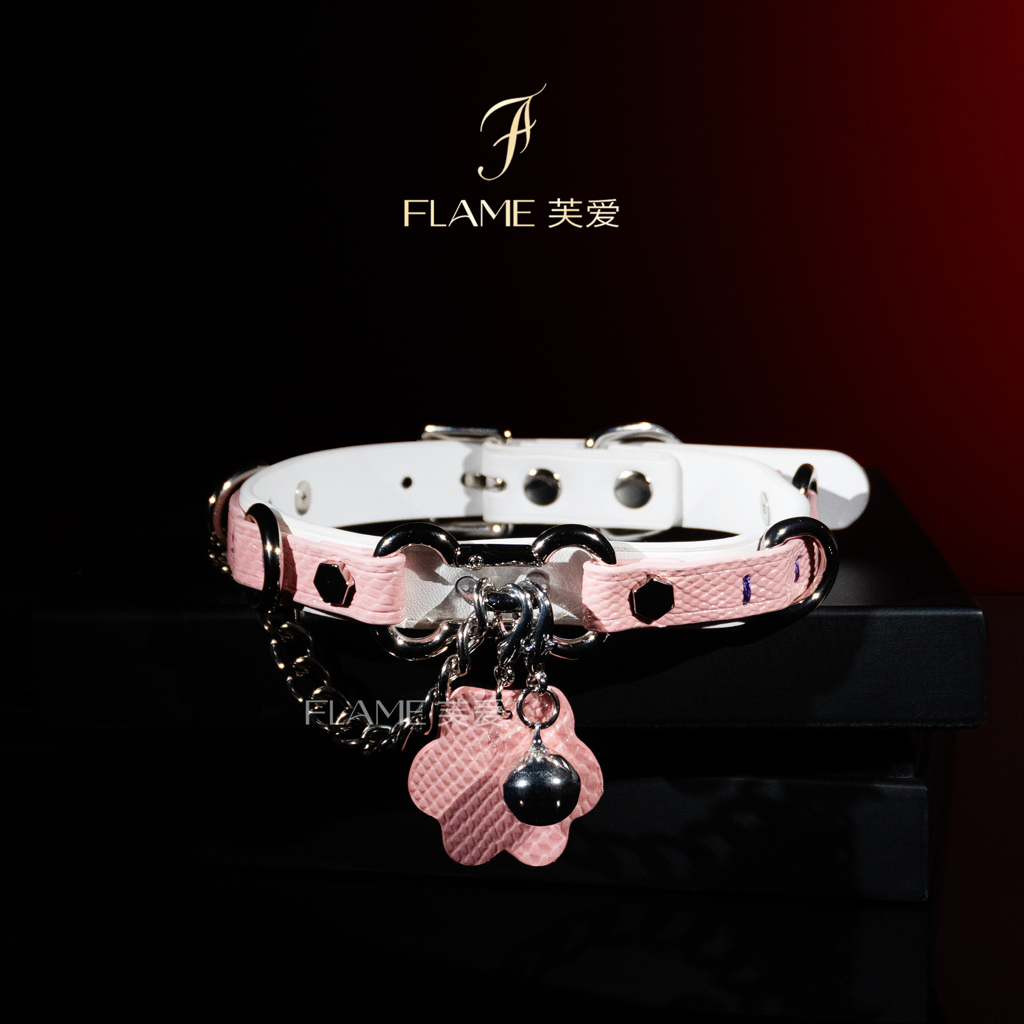 FLAME芙爱粉色可爱骨头吊牌铃铛项圈choker皮质颈环项链情侣礼物