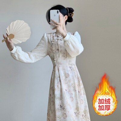 新中式国风复古气质盘扣假两件碎花连衣裙女秋季新款配大衣打底裙