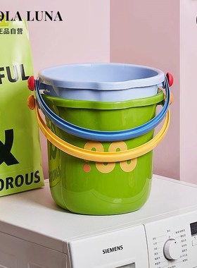MOL.Mle.水桶家用桶盆装浴室用品洗澡桶塑料加厚  是枫