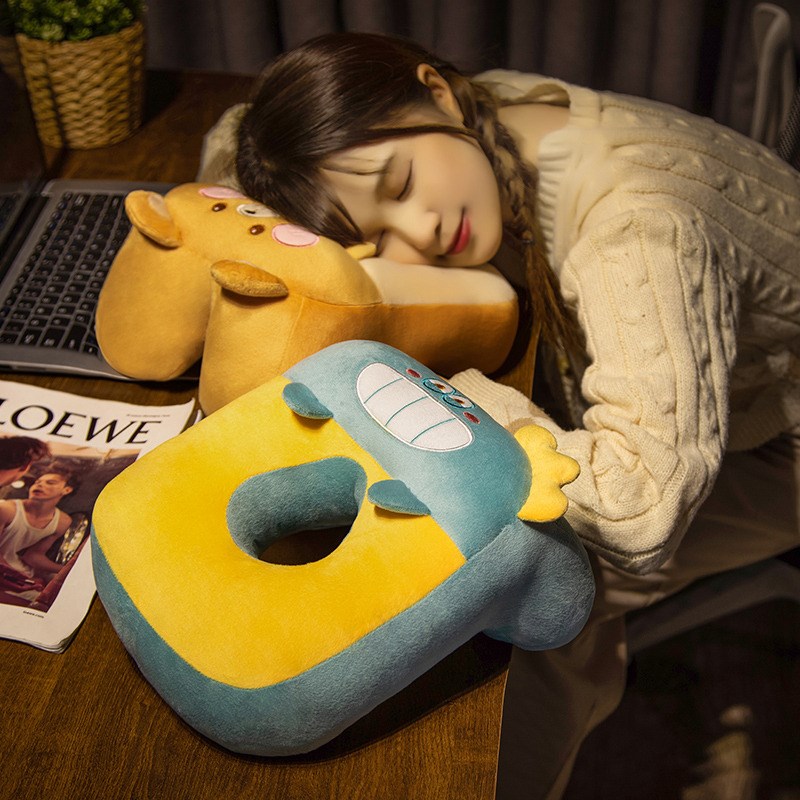 卡通毛绒抱枕午睡枕趴睡枕办公室女生午休睡觉神器小学生桌子枕头