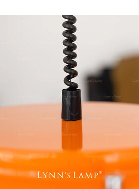 Lynn立意 孟菲斯中古吊灯橙色复刻拉伸吧台设计师岛台in灯