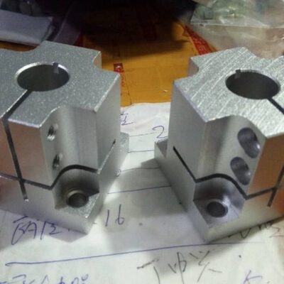 方形开口法兰加长光轴座STHWSB20STHWS25SSTHWS30STHWSBL40STHWSL