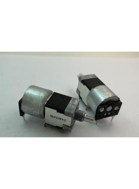 DELTA1615 双联马达电位器 50KBX2 B50K -1柄含螺纹长15MMF无抽头