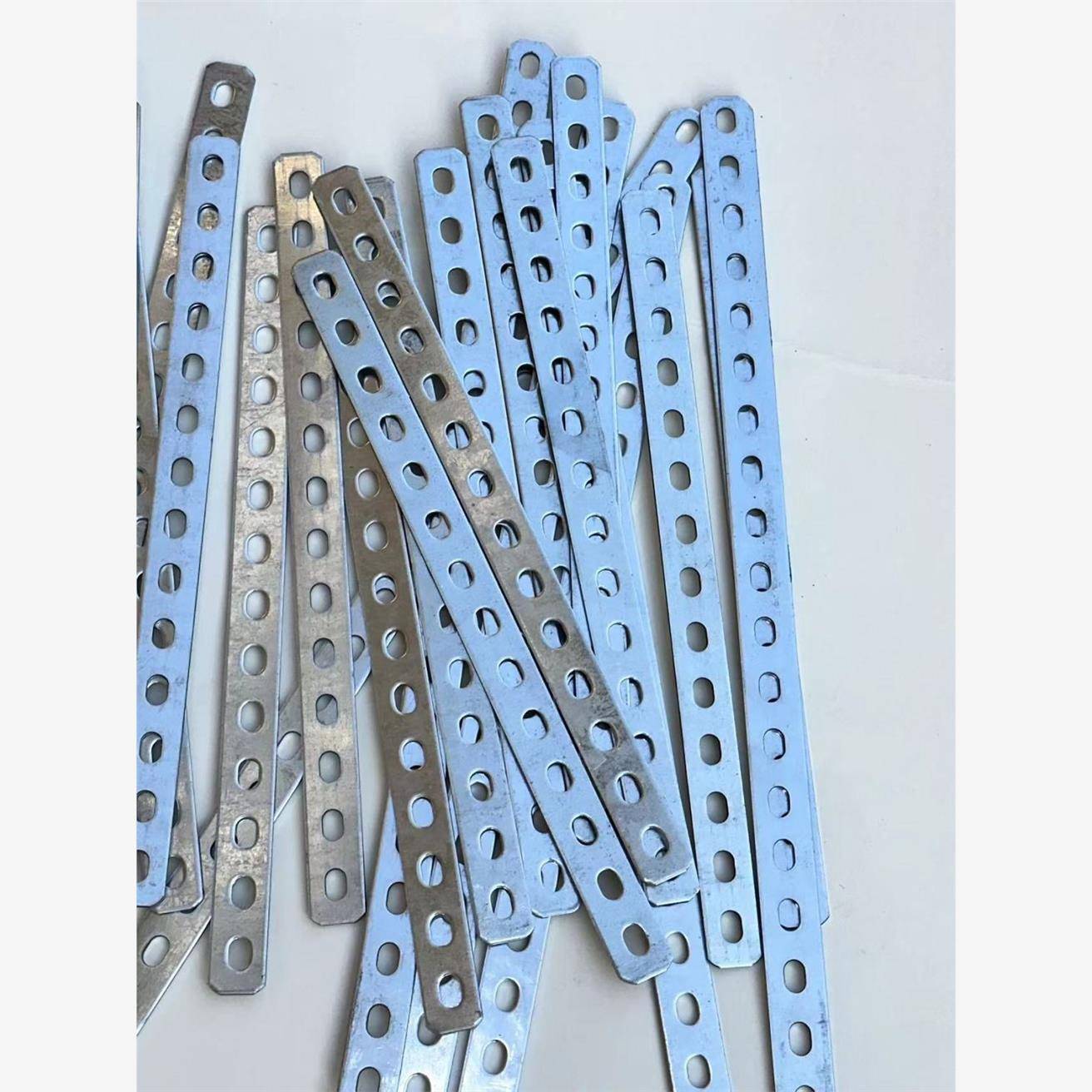 需定制不锈钢直片角码角铁木板桌椅连接件一字铁片平角连接片带孔