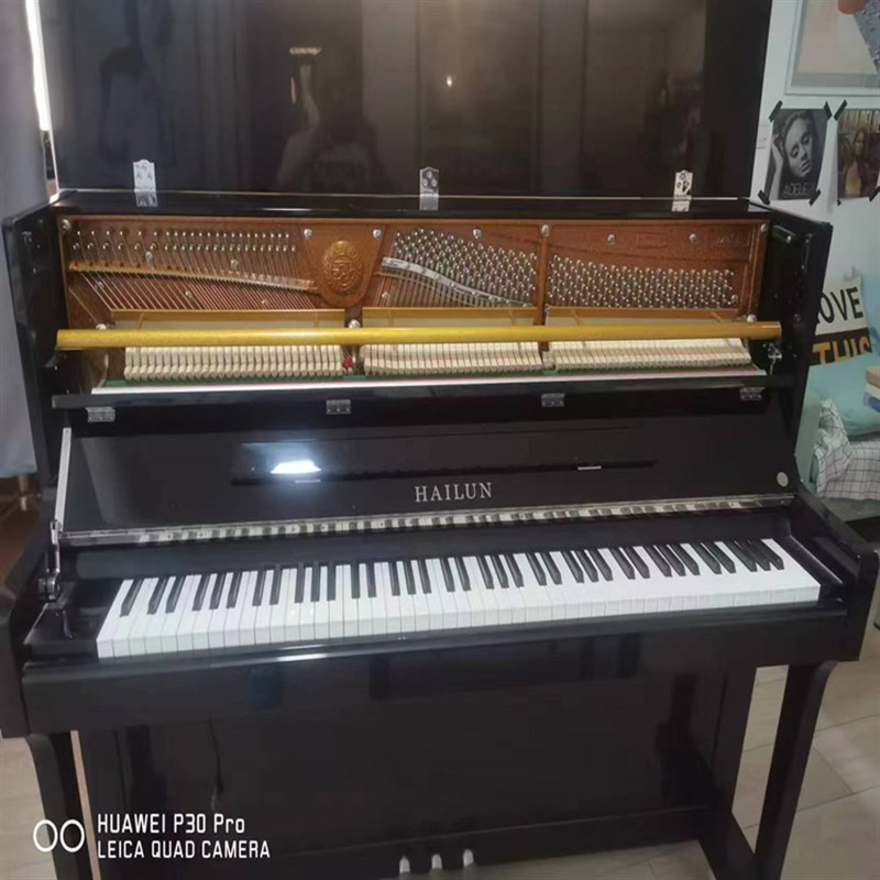 成都钢琴调音调律三环内150元三环外200元调音师上门服务钢琴调律