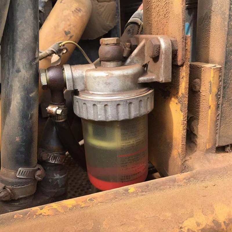 挖掘机配件 加藤HD512/700/820油水分离器总成/油水过滤器