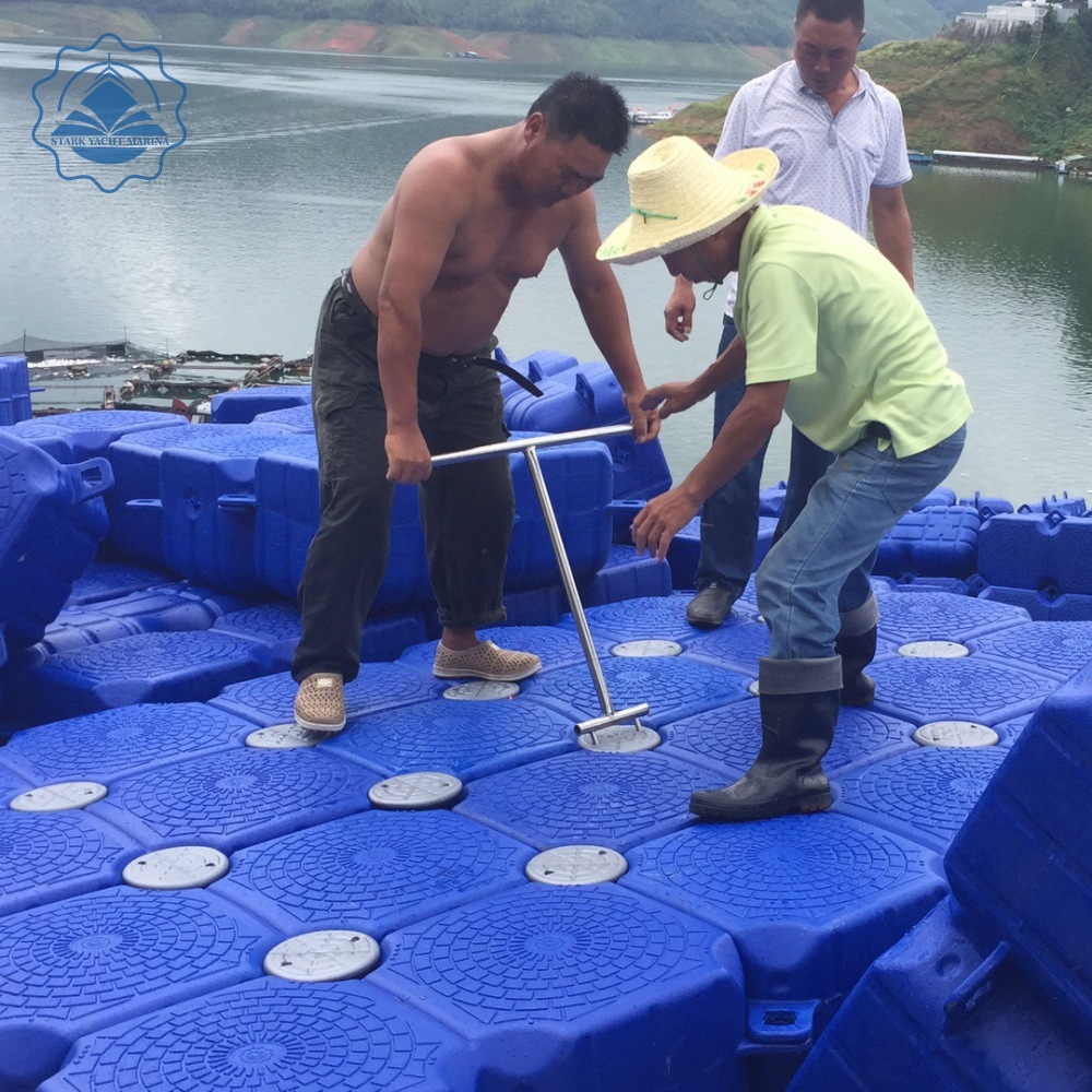 塑料浮筒浮动码头停船位水上平台摩托艇游艇泊位活动钓鱼浮桥