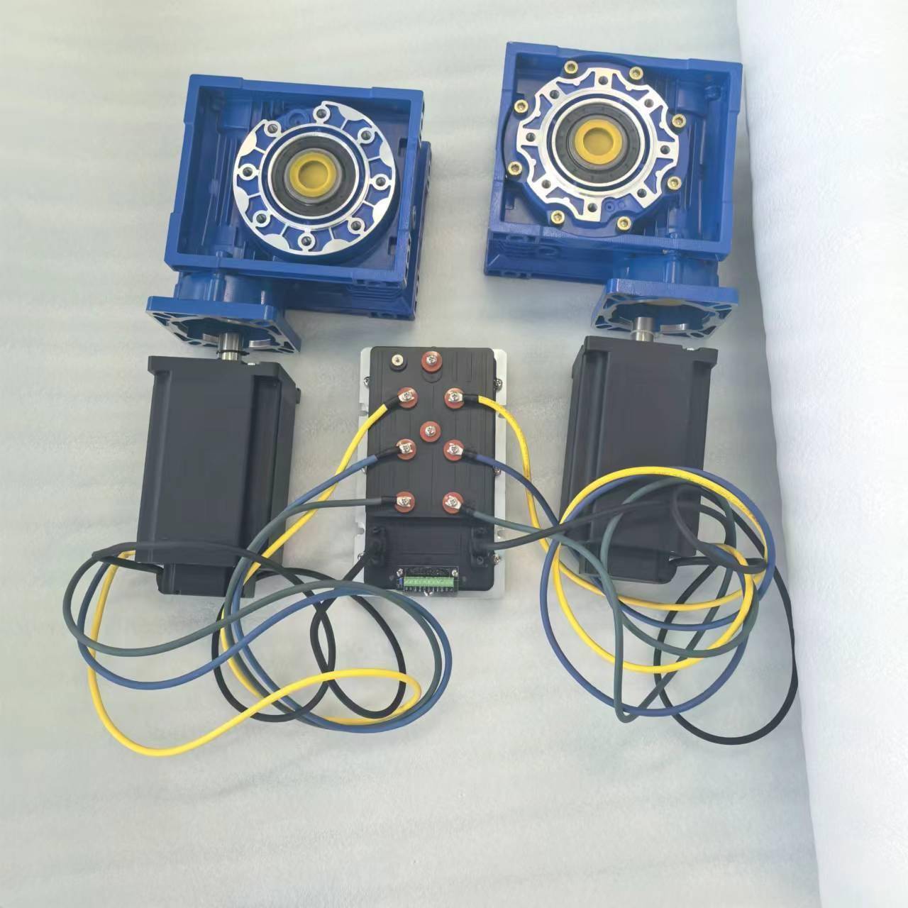 48V2W3000转伺服电机双路驱动器套装遥控履带车果园采摘机器人