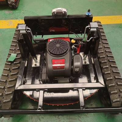 源头工厂生产销售22马力履带式越野割草机新款遥控割草机出口