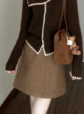 小香风撞色围巾领毛衣开衫女秋冬加厚宽松慵懒风短款针织外套上衣