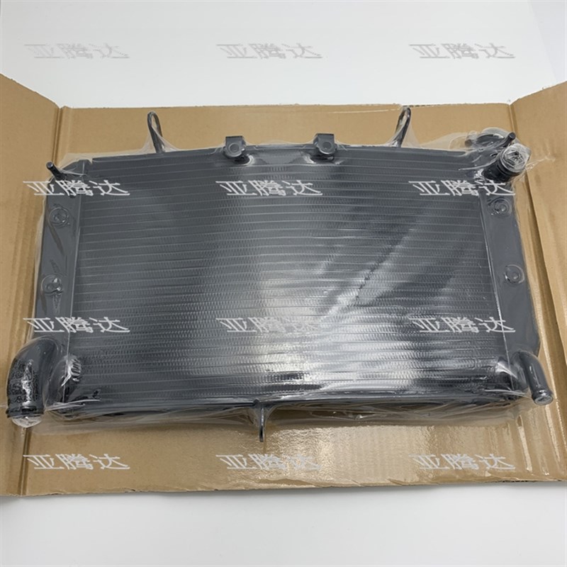 适用于 FZ8 11-13年 FZ1S FZ1N 06-12年 水箱总成 散热器 水冷器