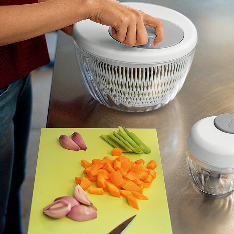 uzzi蔬菜脱水器家用创意甩水沥水篮洗菜盆手动旋转甩干,厨房/烹饪用具,手动果蔬脱水器/甩水器,淘宝优惠券,粉丝福利购,淘宝优惠卷