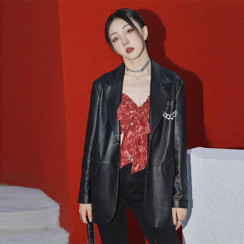 春秋防风免烫皮衣酷美风真皮西装