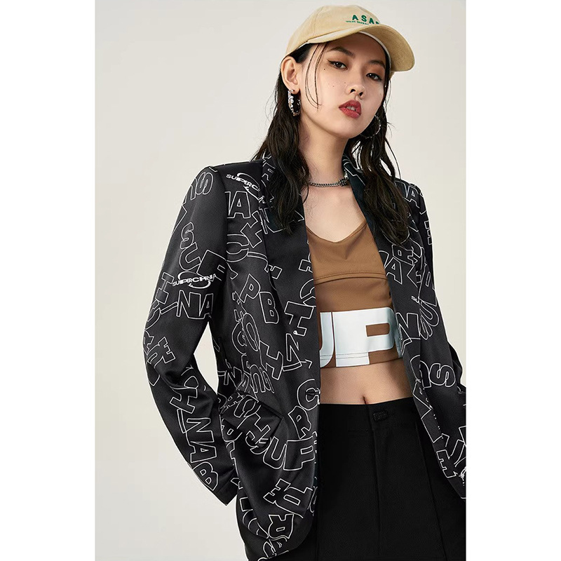 春秋宽松满印西装西服上衣外套女