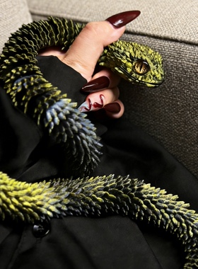 3D打印蝰蛇全关节可动