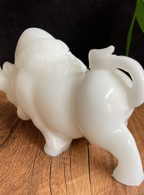 天然玉石汉白玉牛手工雕刻家居办公室客厅桌面摆件日常送礼工艺品