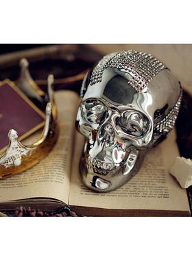 外贸铆钉骷髅摆件头骨储蓄罐万圣节个性橱窗酒吧陈列装饰拍摄道具