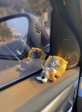 猫和老鼠汤姆杰瑞汽可爱书桌面手办玩偶小摆件车载卡通装饰品