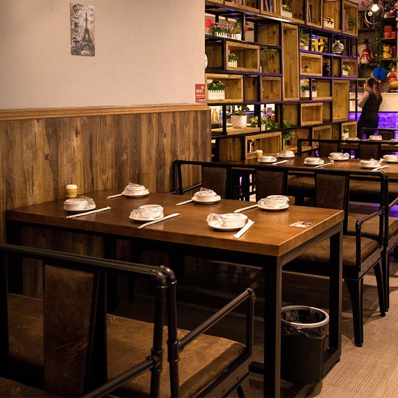 复古实木酒吧烧烤吧音乐餐厅工业风餐桌长方形铁艺咖啡厅桌椅