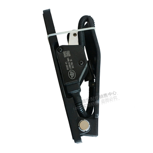 解放奥威J新大威电子油门踏板总成D油门加速传感器