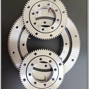 外齿回转支承轴承回转支撑转盘轴承旋转支承轴承机械轴承回转轴承