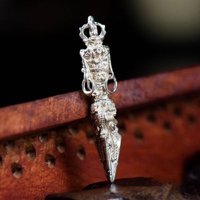 金刚橛随身挂件尼泊尔手工银普巴金刚橛 金刚杵 吊坠供具