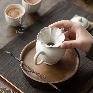 寻心草木灰投茶器茶漏导茶入壶取茶器陶瓷家用茶叶漏斗茶道零配件