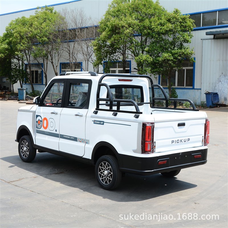 电动皮卡车油电两用新能源四轮电动皮卡车双排载人拉货两用电动车