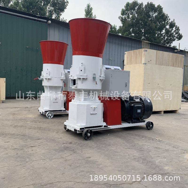 家用养殖玉米青草饲料制粒颗粒机鸡鸭牛羊猪饲料混合压粒机