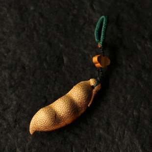 精品纯手工一体雕刻小豌豆小挂件竹根雕把玩手挂坠活籽小豆荚