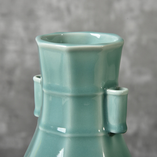 龙泉青瓷天青八方贯耳瓶仿古陶瓷投壶创意插瓶道工艺装饰