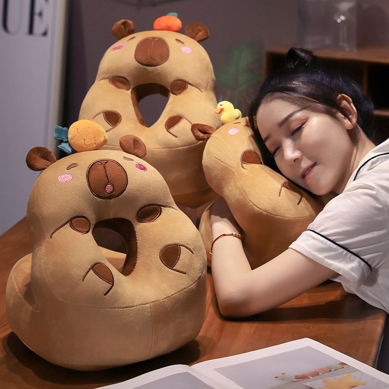 卡皮巴拉冰丝面午睡枕趴睡枕头办公室抱枕女生学生睡觉趴趴枕头