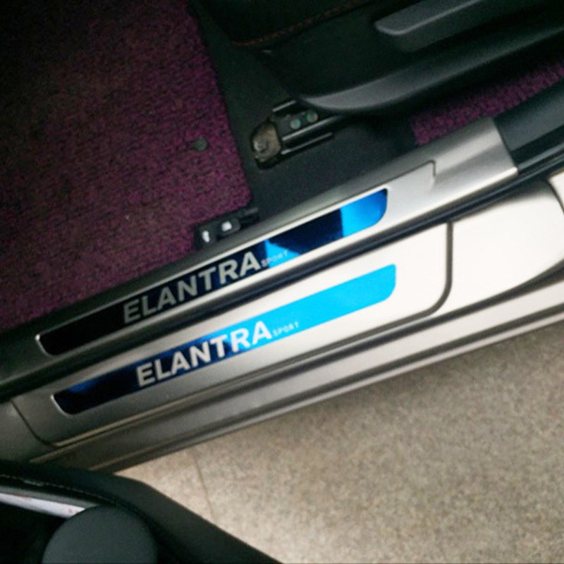 -1新款现代朗动汽车门槛条迎宾踏板内饰改装装饰防踩贴后护板