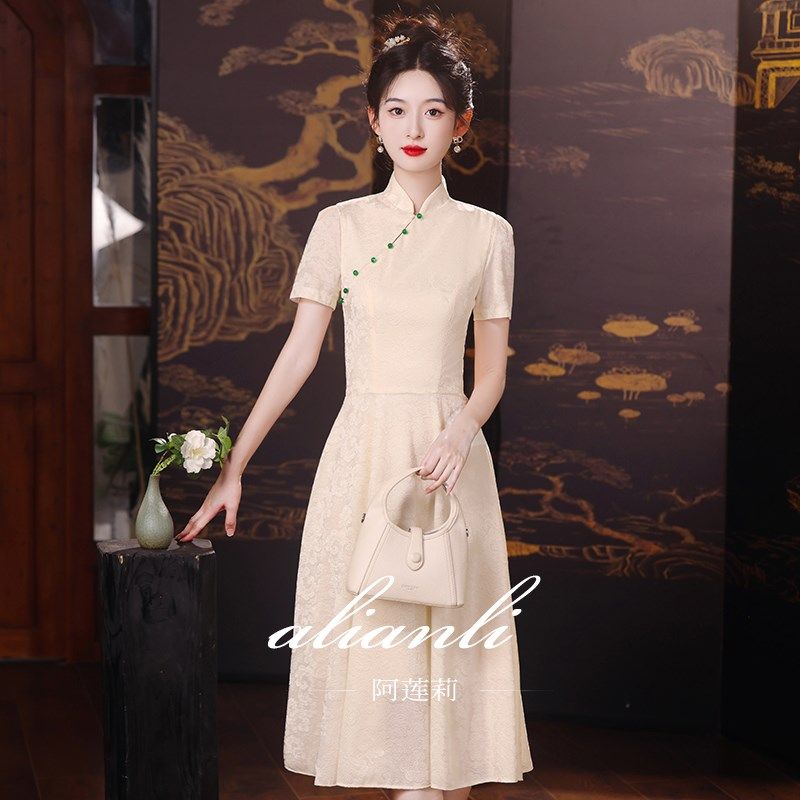 晚礼服高级感轻奢小众高端新中式订婚香槟色连衣裙18岁成人礼女孩