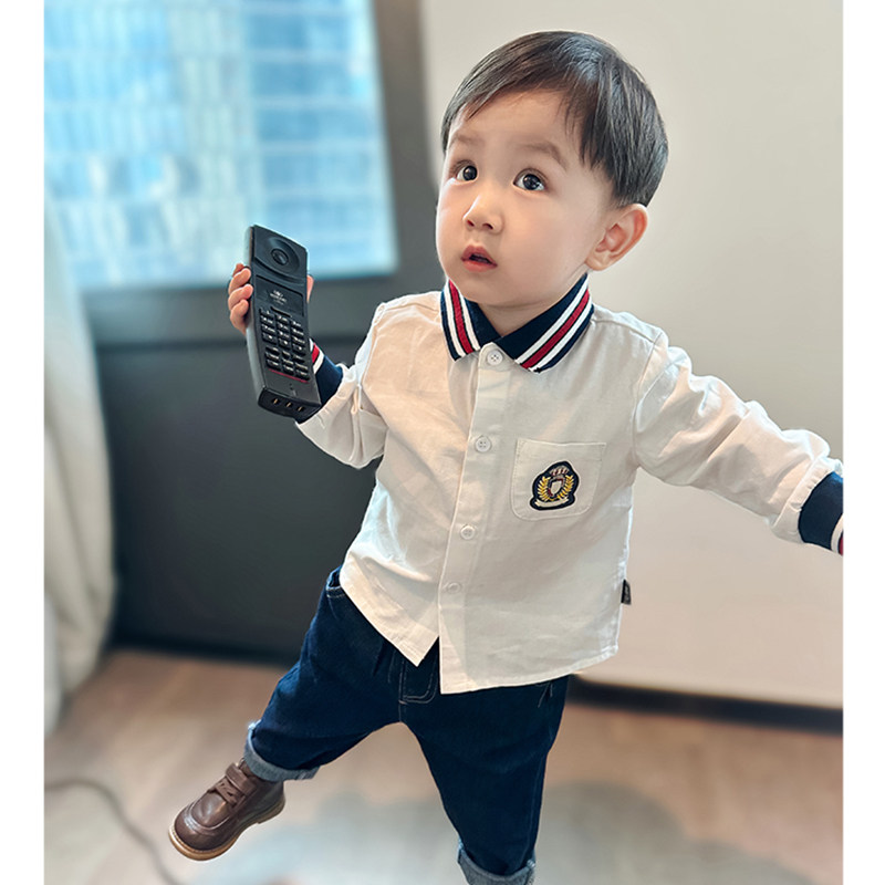 儿童白衬衫2023春秋新款男童翻领学院风小标上衣宝宝秋季开衫衣服,童装/婴儿装/亲子装,衬衫,淘宝优惠券,粉丝福利购,淘宝优惠卷